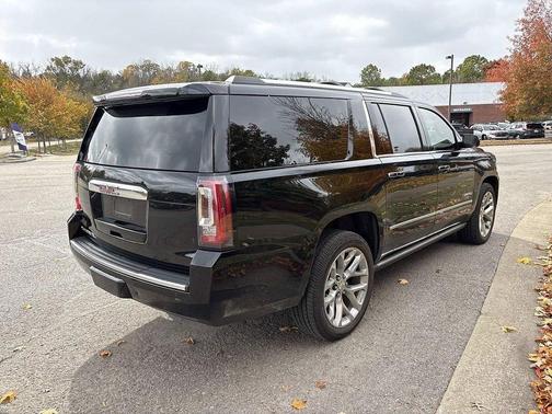 2020 GMC Yukon XL Denali