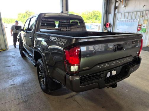 Magnetic Gray Metallic 2019 Toyota Tacoma TRD Sport