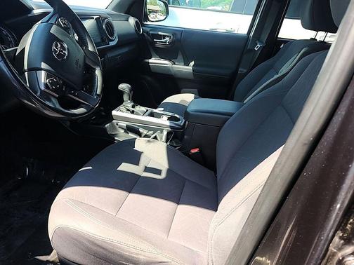 Magnetic Gray Metallic 2019 Toyota Tacoma TRD Sport