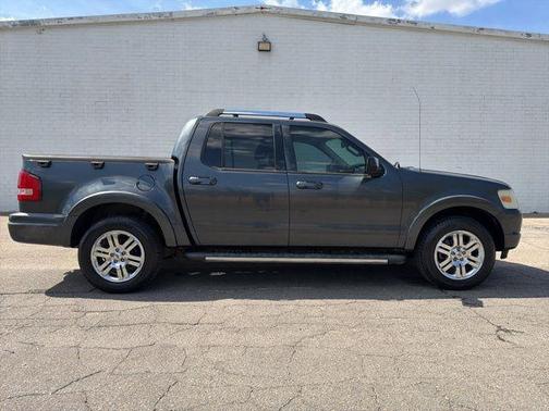 2010 Ford Explorer Sport Trac Limited