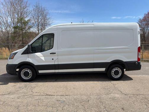 2020 Ford Transit-250 Base