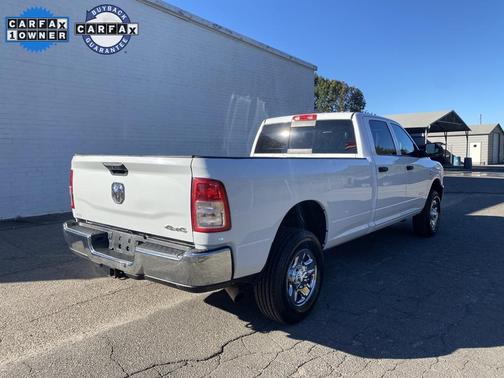 2022 RAM 2500 Tradesman Crew Cab 4x4 8' Box