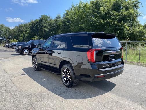 2021 GMC Yukon AT4