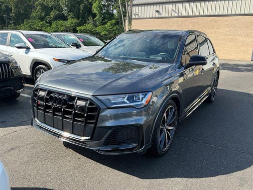 Daytona Gray Pearl Effect 2022 Audi SQ7 4.0T Prestige
