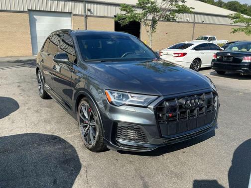 Daytona Gray Pearl Effect 2022 Audi SQ7 4.0T Prestige