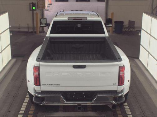Summit White 2024 Chevrolet Silverado 3500 LT