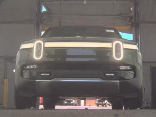 2022 Rivian R1T Adventure