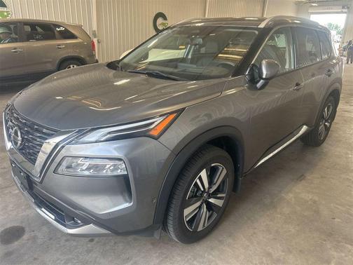 Gun Metallic 2021 Nissan Rogue Platinum