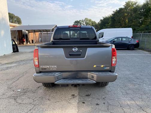 2018 Nissan Frontier Desert Runner