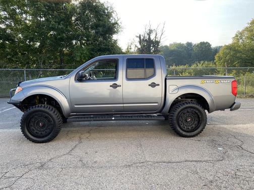 2018 Nissan Frontier Desert Runner
