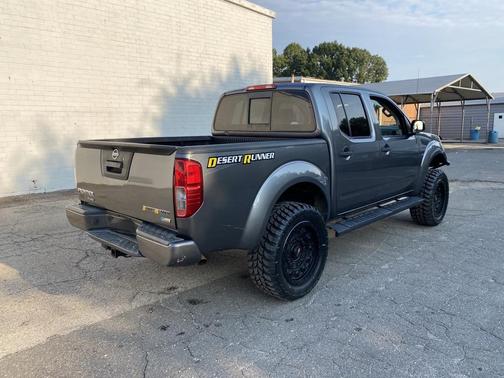 2018 Nissan Frontier Desert Runner