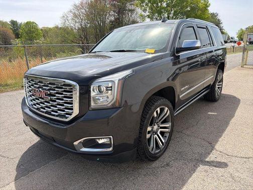 Carbon Black Metallic 2020 GMC Yukon Denali