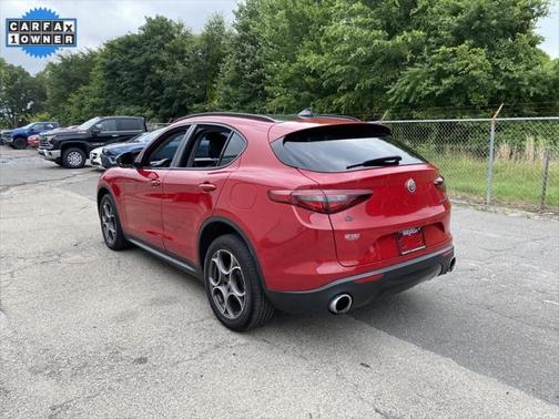 2021 Alfa Romeo Stelvio Base