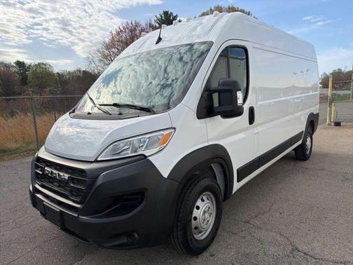 Bright White Clearcoat 2023 RAM ProMaster 2500 High Roof