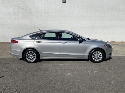 2017 Ford Fusion S