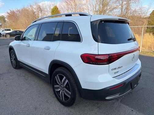 2023 Mercedes-Benz EQB 250 Base