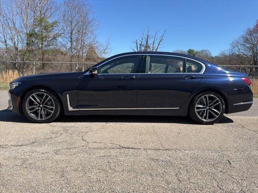 2020 BMW 750 i xDrive