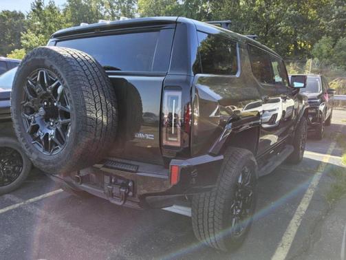 2025 GMC HUMMER EV SUV 3X