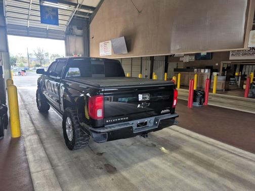 2018 Chevrolet Silverado 1500 High Country