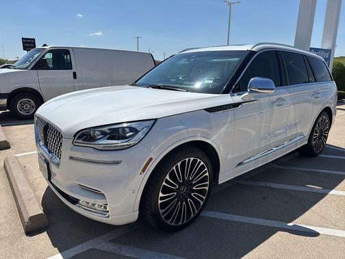 Pristine White 2021 Lincoln Aviator Black Label AWD