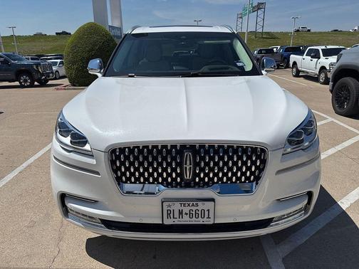 Pristine White 2021 Lincoln Aviator Black Label AWD