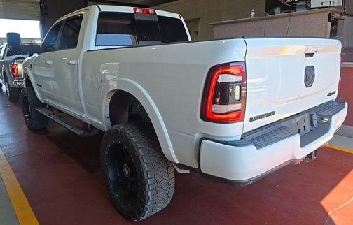 Bright White Clearcoat 2019 RAM 2500 Laramie Crew Cab 4x4 6'4' Box
