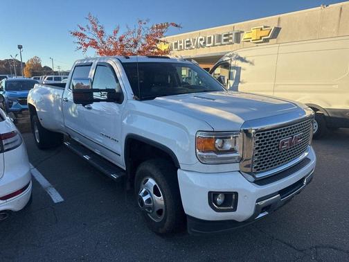 2016 GMC Sierra 3500 Denali