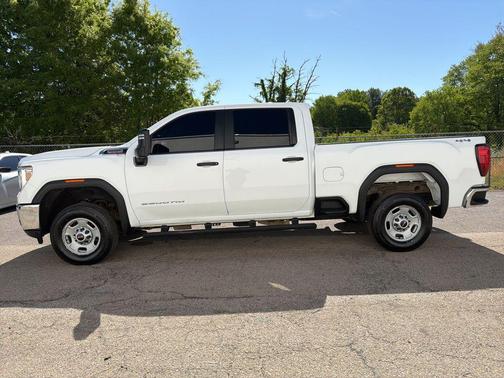 Summit White 2023 GMC Sierra 2500 SLE