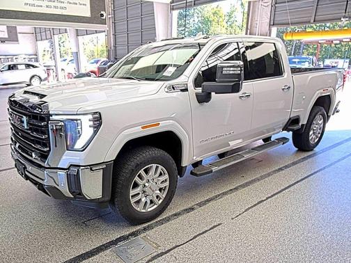 2024 GMC Sierra 2500 SLT