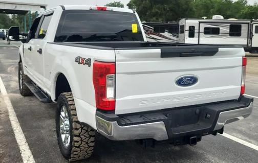 Oxford White 2019 Ford F-250 XL
