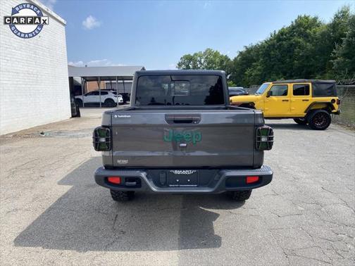 2021 Jeep Gladiator Willys 4x4
