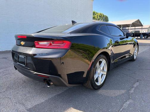 Black 2018 Chevrolet Camaro 1LT
