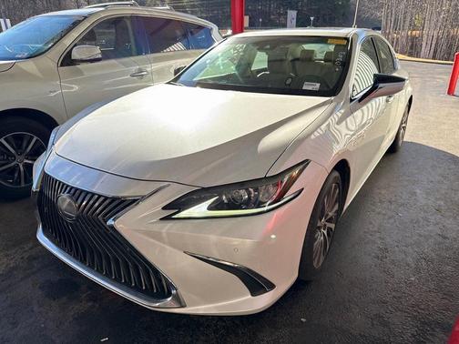 2019 Lexus ES 350 Base