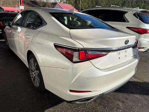 2019 Lexus ES 350 Base