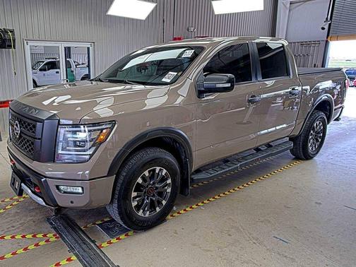 2023 Nissan Titan PRO-4X