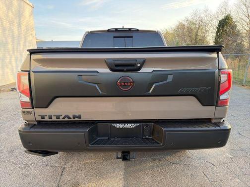 2023 Nissan Titan PRO-4X