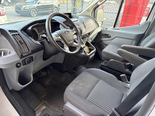 2019 Ford Transit-150 XLT