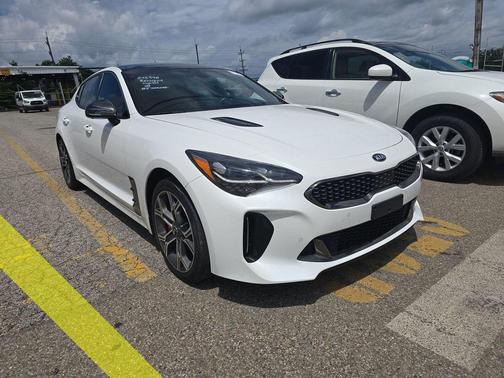 2019 Kia Stinger GT2