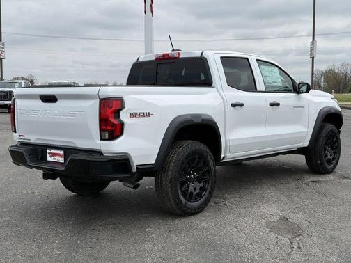 Summit White 2026 Chevrolet Colorado Trail Boss