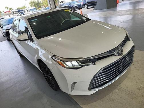 2017 Toyota Avalon Touring