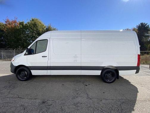 2025 Mercedes-Benz Sprinter 2500 High Roof