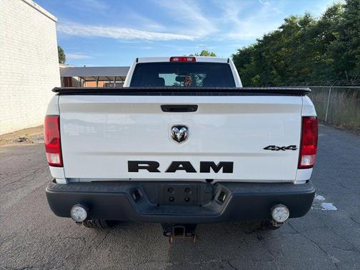 Bright White Clearcoat 2018 RAM 2500 Big Horn