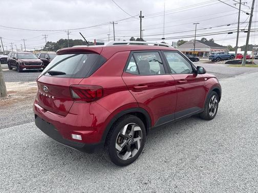 2023 Hyundai VENUE Limited