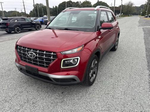2023 Hyundai VENUE Limited
