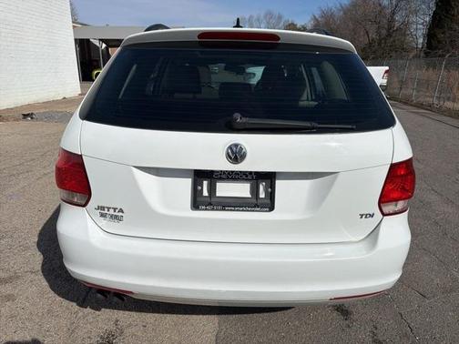 2014 Volkswagen Jetta SportWagen DSG TDI w/Sunroof & Nav