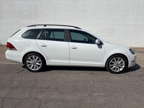 2014 Volkswagen Jetta SportWagen DSG TDI w/Sunroof & Nav