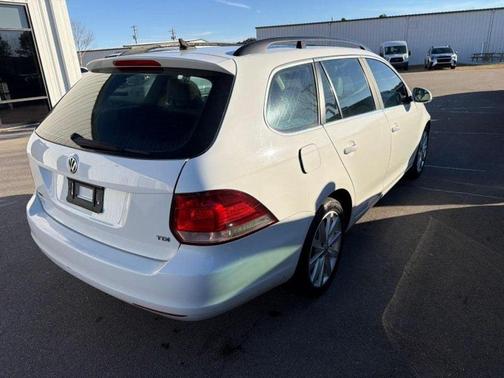 2014 Volkswagen Jetta SportWagen DSG TDI w/Sunroof & Nav
