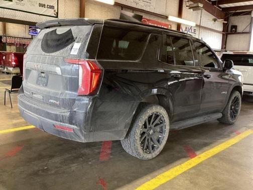 2021 GMC Yukon 4WD AT4