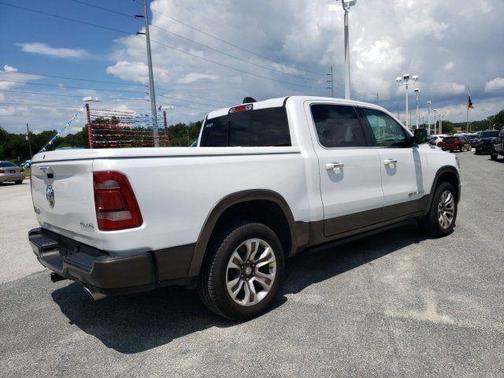 Ivory White Tri-Coat Pearlcoat 2019 RAM 1500 Longhorn