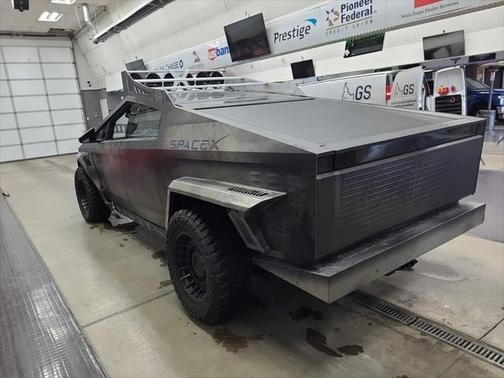 2024 Tesla Cybertruck All-Wheel Drive